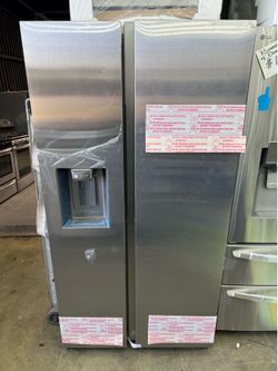 new open box Samsung 36 in. 27.4 cu. ft. Standard Depth Side by Side Refrigerator in Fingerprint-Resistant Stainless Steel