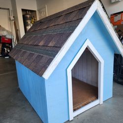 Dog House Brand New 