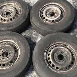 Mercedes Sprinter Van 16 Inch 6 Lug stock Steel Wheels With Old Tires