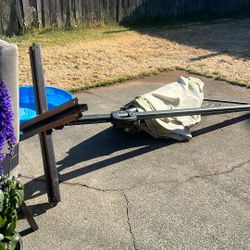 Free Outdoor Umbrella And Stand