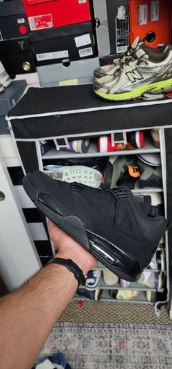 Air Jordan 4 black cat 2025