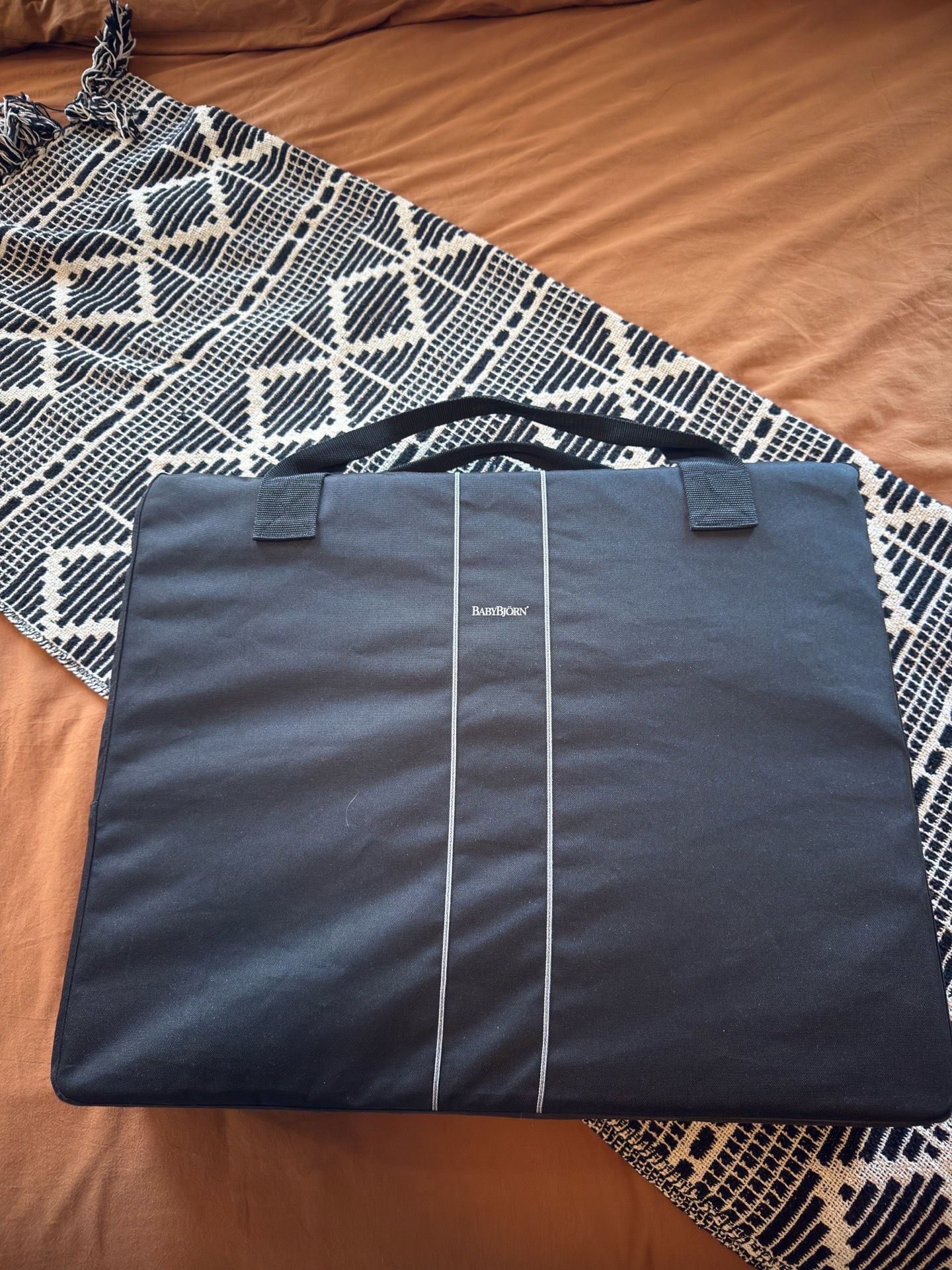 BabyBjörn Travel Crib