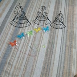 3 Indoor/Outdoor Corner Shelves 5 Butterfly 🦋🦋🦋🦋🦋 Plant Or Flower Bed Sticks