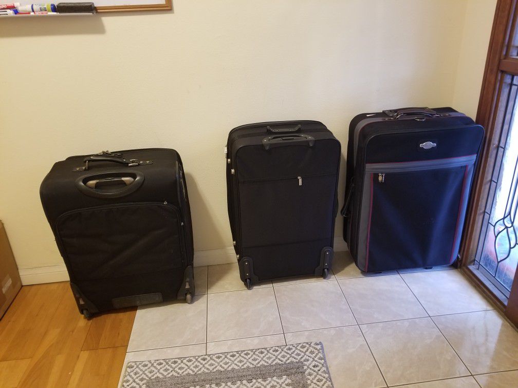Away Carry-on Luggage (coast) for Sale in Campbell, CA - OfferUp