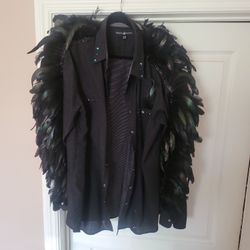 Halloween 2xl feather shirt 