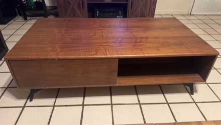 LUCIEN Coffee Table