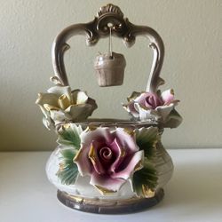 Capodimonte ceramic wishing well sculpture