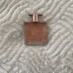 Lancôme Idole perfume