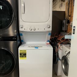 GE STACKABLE WASHER AND ELECTRIC DRYER 