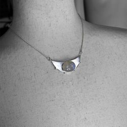 925 sterling silver Natural 20ct  moon stone necklace 16 inch 