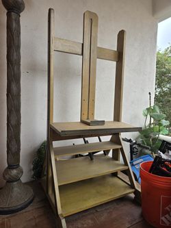 World Market TV STAND Easel