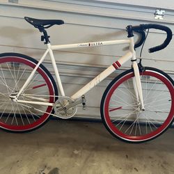 Single Speed . Almost new, Break on handlebars