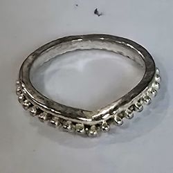 CHEVRON STUDDED NEW TITANIUM  SILVER SIZE 4.5 TOE/HAND   TITANIUM SILVER RING