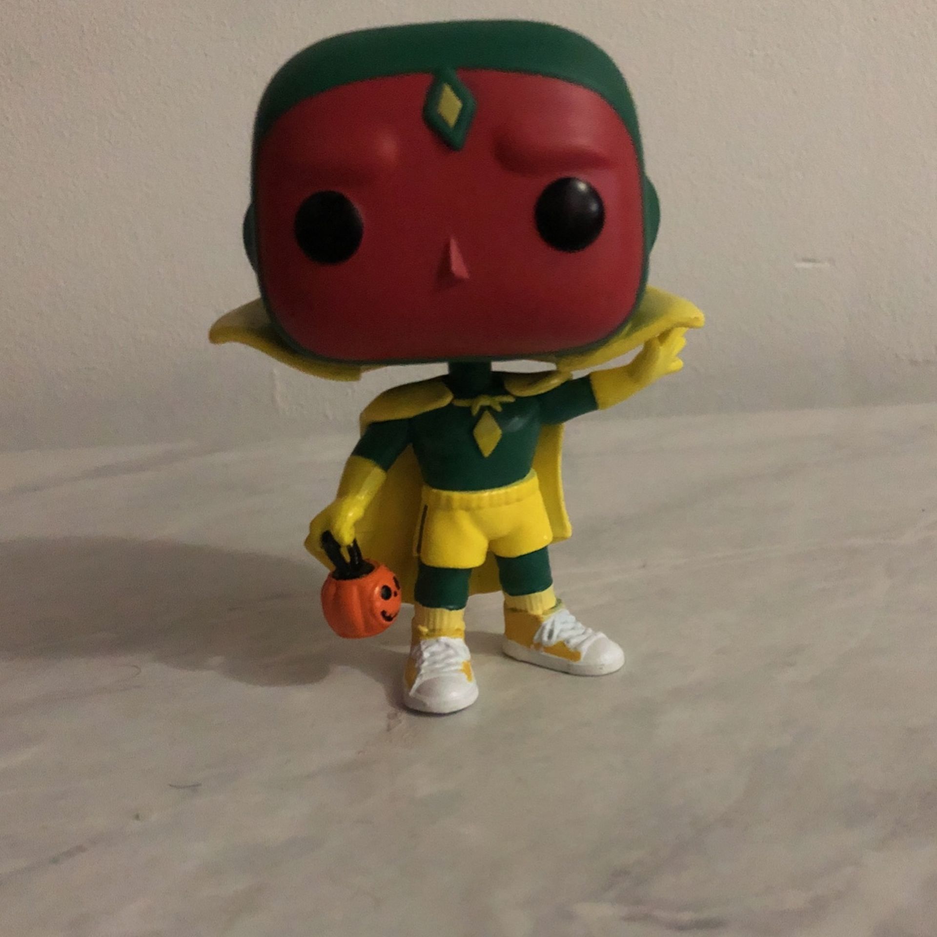 Wandavision vision and Scarlet Witch Funko Pop Bobbleheads