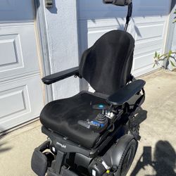 Power wheelchair (PerMobil M3)