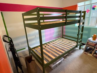 FREE green twin size wooden bunk bed