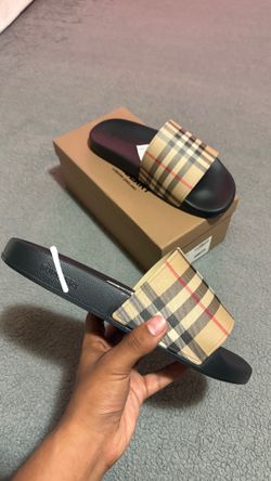 Burberry slides