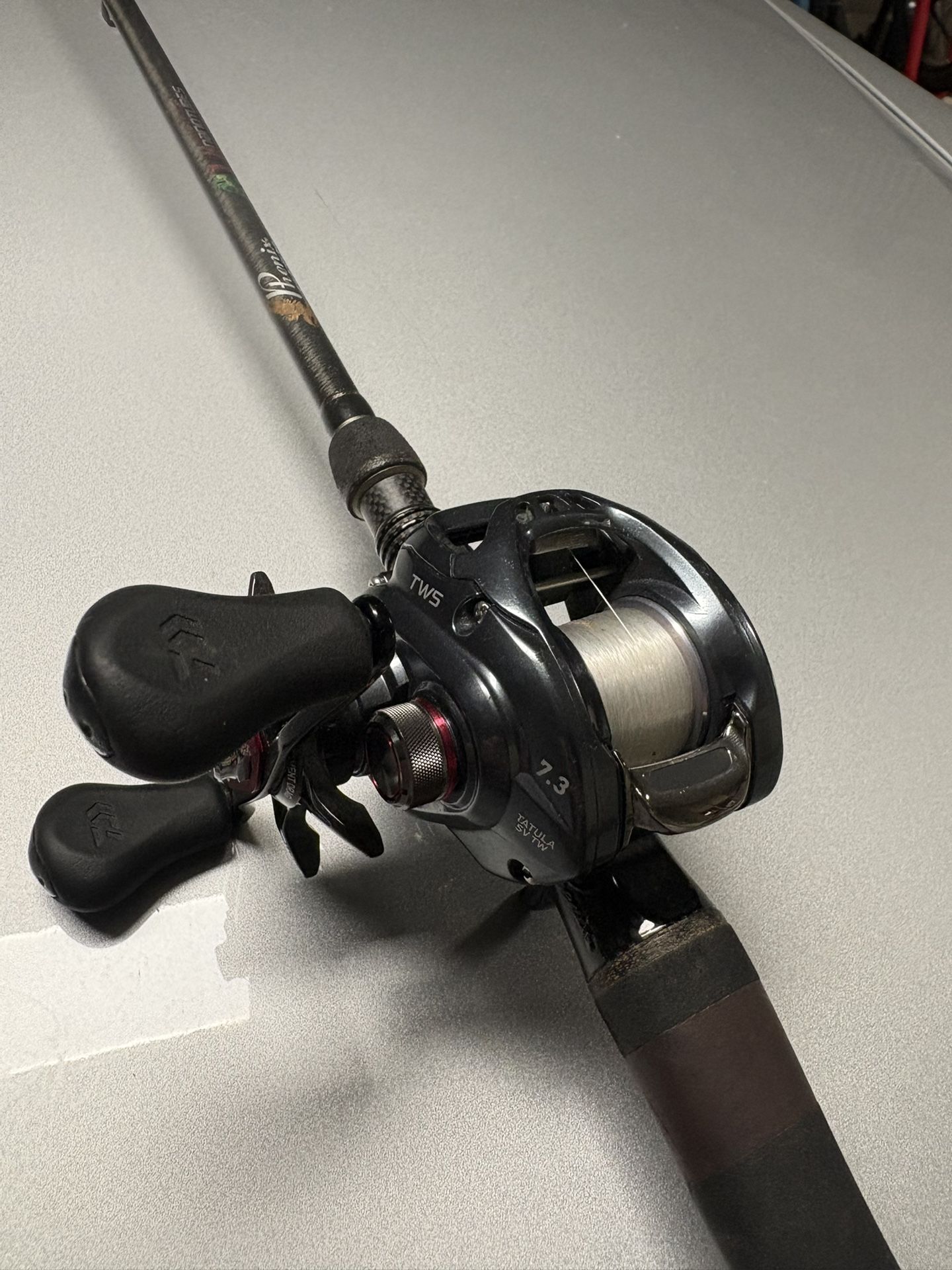 Daiwa Fishing Reel Phenix M1 Rod
