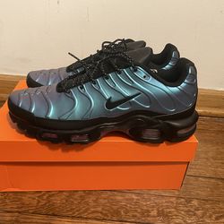 Men’s Air max plus US 11.5