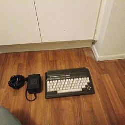 Commodore Plus 4 Home Computer System Vintage 