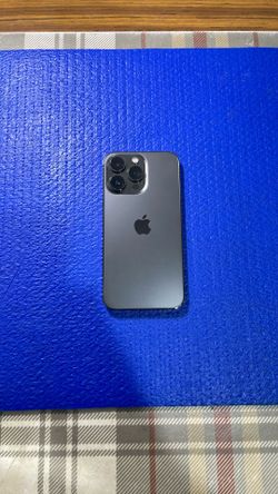 Iphone 13pro 1tb gray color unlocked