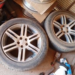 Challenger/Charger/300 18"  Wheels And Tires