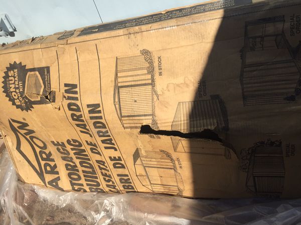 6x8 arrow Newport steel shed for Sale in Nellis Air Force