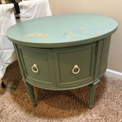 Round End Table