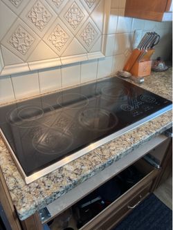 Wolf Electric Stove Top 36’