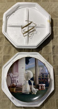 Precious Moments “Make A Joyful Noise” collector’s plate