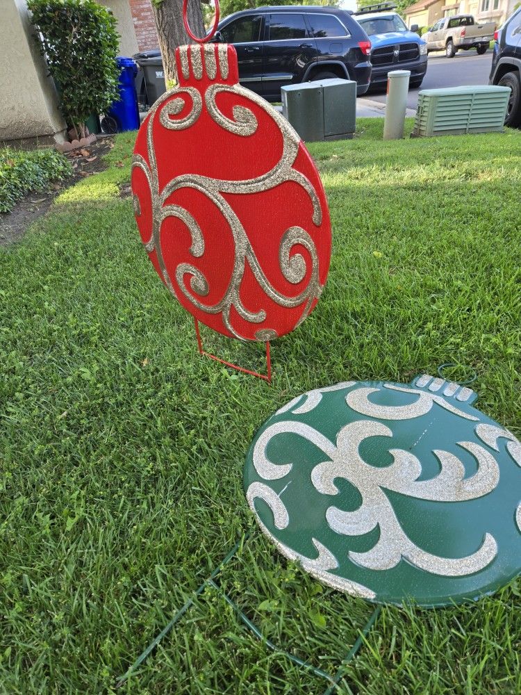 Xmas Yard Decor