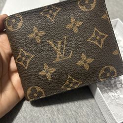 LV Wallet 