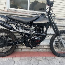 Motorcycle Gas200 Cc Super Fast Good Condition 