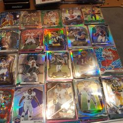 Lot Of 1000 NFL FOOTBALL Refractors And Serial Numbered Cards All For $250