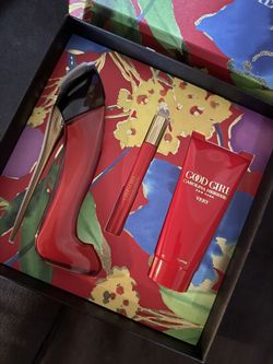 Carolina Herrera Perfume