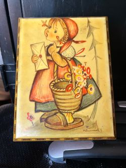 Hummel Girl with Flowers Decorative Plaque