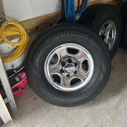 *** 6x5.5 (139.7) wheels and tires Dropped price was $600 first $500 takes  tires