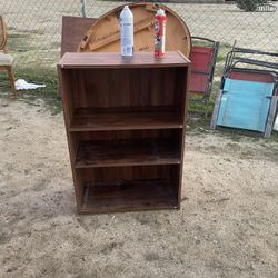 Bookcase/shelve