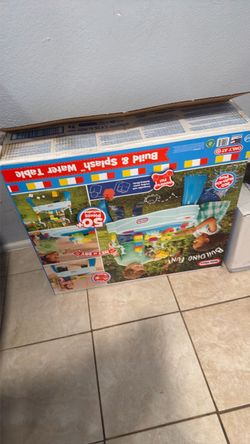 Little Tikes Build & Splash Water Table