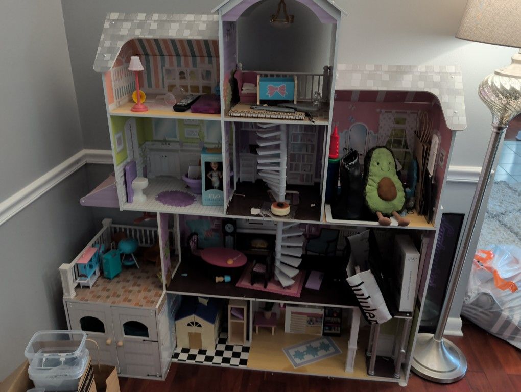 Doll House