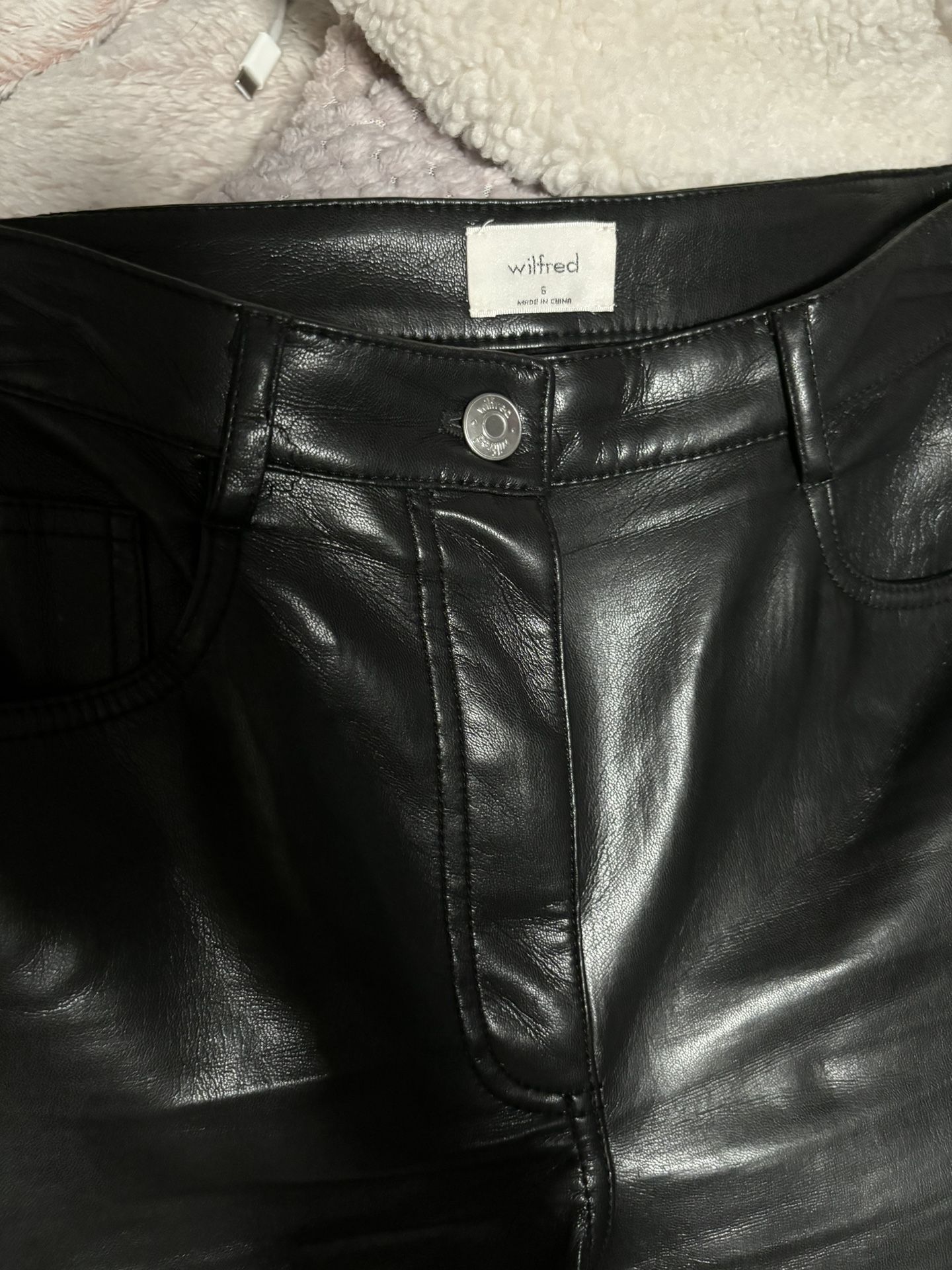 Aritzia Wilfred Leather Pants