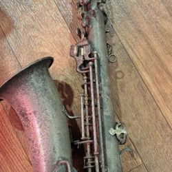 1914 Vintage Saxophone 