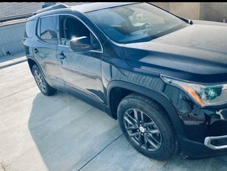 2017 GMC Acadia