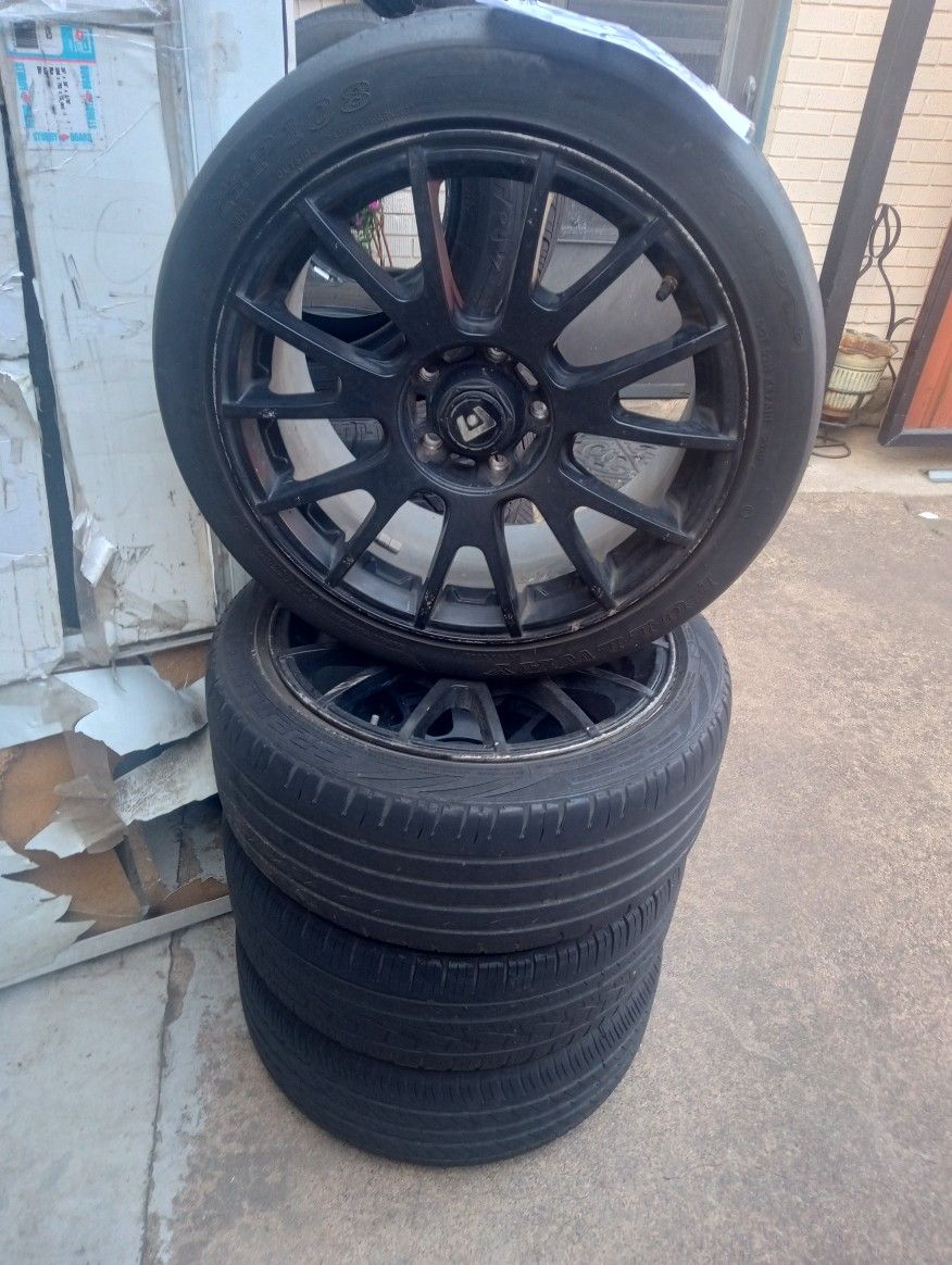 Vendo Cuartro Yantas Con Rim $350