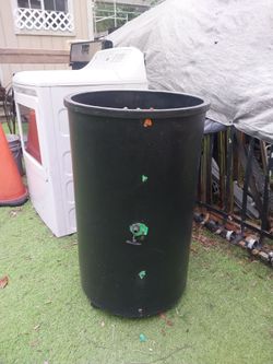 Beer  or  Soda   Standing   Cooler  with  Wheels