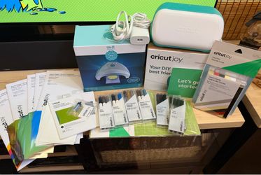 NEW Cricut Joy + Foil Transfer Kit + lots of supplies & NEW We R Makers Stamp Forge + extra supplies