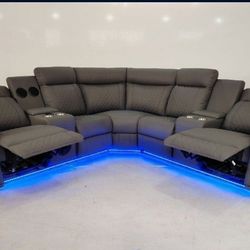 Recliner Sofa 🛋️