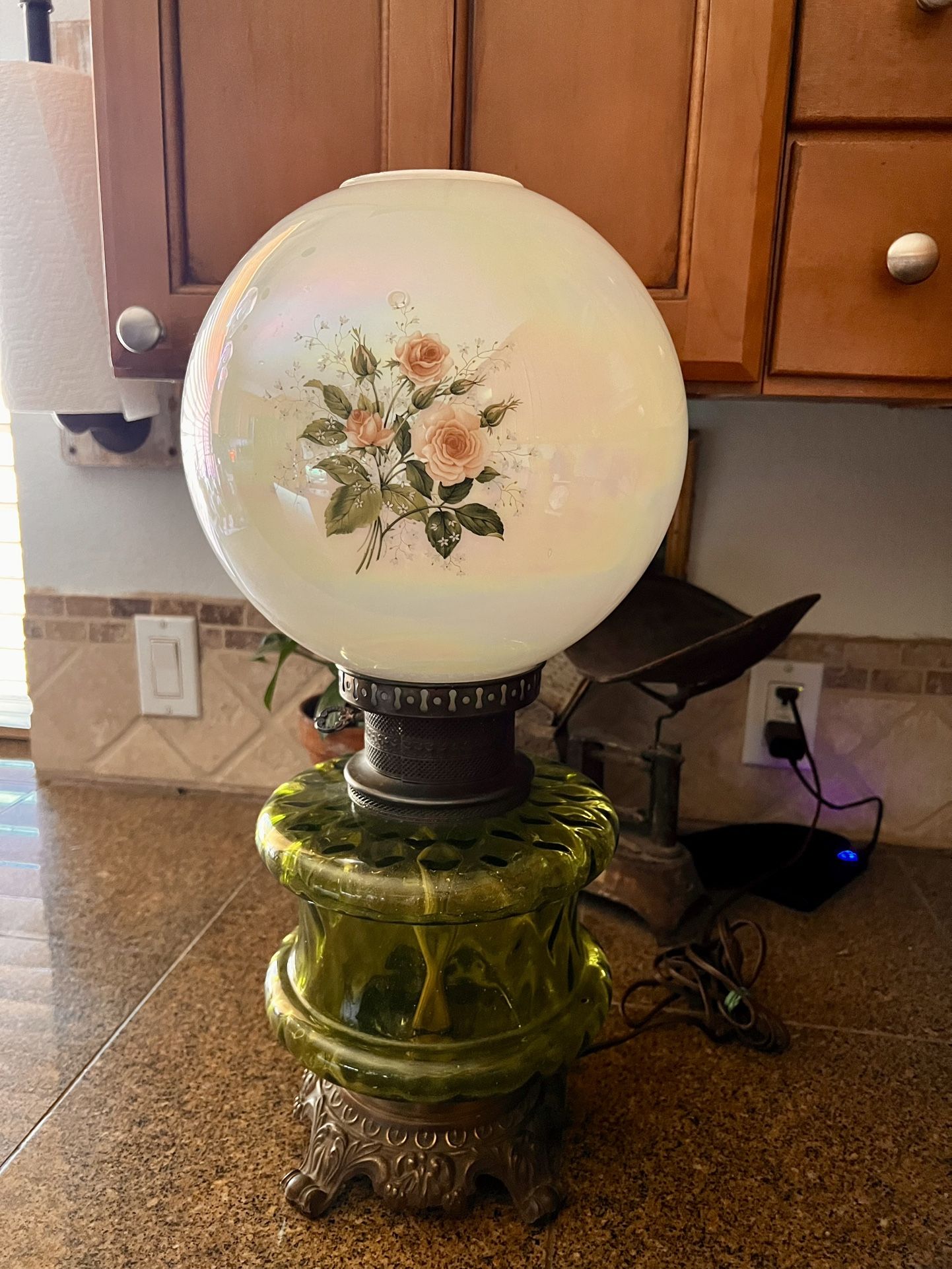 Beautiful Antique Floral Lamp