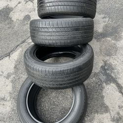 Set. Tires. 235. 55. 17. Nexen