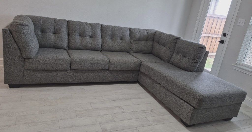 Modern Gray Sectional Sofa (L- Shaped Chaise)